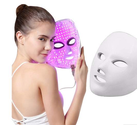 LED light therapy facial mask